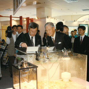 李登輝總統蒞臨一九九八年全國農業科技展參觀-李登輝總統活動照片冊-MOFA109179CF-2020-12-PH00163-106