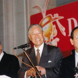 李登輝總統蒞臨DOYA青年軍賀黨慶活動。-李登輝總統活動照片冊-MOFA109179CF-2020-12-PH00164-035