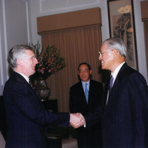 李登輝總統於總統府接見國際監察組織前任理事長烏斯汀夫婦-李登輝總統活動照片冊-MOFA109179CF-2020-12-PH00165-015