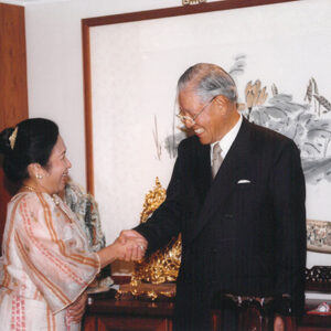 李總統於台北宏國大樓與菲律賓前總統羅慕斯夫人晚宴-李登輝總統活動照片冊-MOFA109179CF-2020-12-PH00165-028