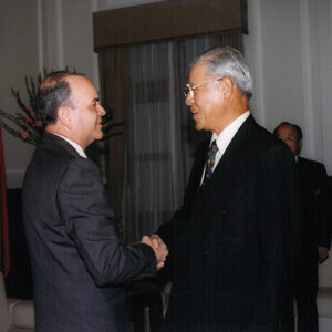 李總統於總統府接見多明尼加外交部長拉多雷夫婦-李登輝總統活動照片冊-MOFA109179CF-2020-12-PH00165-029