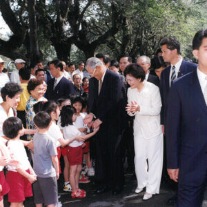 李總統蒞臨台中音樂藝術中心預定並聽取簡報-李登輝總統活動照片冊-MOFA109179CF-2020-12-PH00165-045