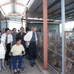 李總統蒞臨新竹市探訪養雞戶陳金鴻先生-李登輝總統活動照片冊-MOFA109179CF-2020-12-PH00165-058