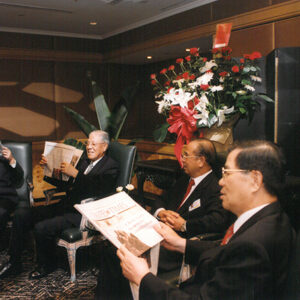 李登輝總統蒞臨台北凱悅飯店參加雙報寰宇喜悅分享酒會並致詞-李登輝總統活動照片冊-MOFA109179CF-2020-12-PH00165-084