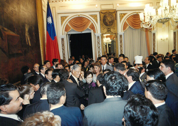 李總統登輝先生伉儷參加巴拉圭總統瓦斯莫西伉儷歡迎酒會-李總統照片冊-MOFA109179CF-2020-12-PH00167-094
