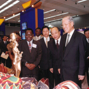 李總統蒞臨國際會議中心參觀台北國際友邦商品暨旅遊展-李登輝總統活動照片-MOFA109179CF-2020-12-PH00169-006