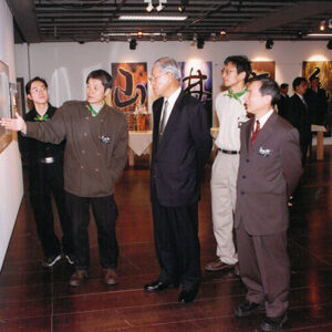 李總統蒞臨誠品敦南店參觀福爾摩沙森林頌自然生態攝影展-李登輝總統活動照片-MOFA109179CF-2020-12-PH00169-008