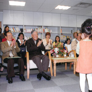 李總統參觀雅文兒童聽語文教基金會-李登輝總統活動照片-MOFA109179CF-2020-12-PH00169-045