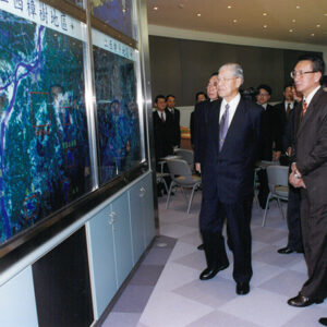 李總統參觀國安局安情中心-李登輝總統活動照片-MOFA109179CF-2020-12-PH00169-053