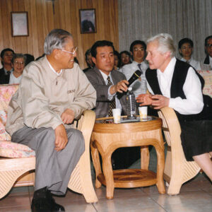 李總統蒞臨永和市探訪趙懷仁修女-李登輝總統活動照片-MOFA109179CF-2020-12-PH00169-057