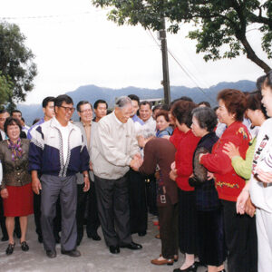 李總統蒞臨三峽鎮探訪傑出農民陳傳忠先生-李登輝總統活動照片-MOFA109179CF-2020-12-PH00169-061