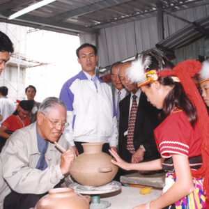 李登輝總統蒞臨花蓮太巴望國小-李登輝總統活動照片-MOFA109179CF-2020-12-PH00169-121