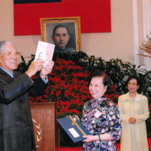 李登輝總統伉儷於總統府以茶會款待婦聯會重要幹部-李登輝總統活動照片-MOFA109179CF-2020-12-PH00169-142