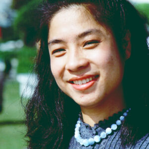 年輕人歡笑特徵-MOFA109179CF-2020-12--SL00007-041