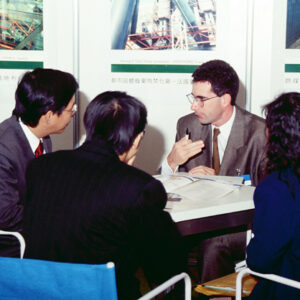 -經濟 農漁牧。 工商展示。 金融股市。 兩岸經貿。 服務業。-MOFA109179CF-2020-12-SL00029-145