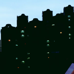 大安國宅-台北市容 商業大樓、房地產、市容。 街頭、人群。 交通建設(捷運、北二高)。-MOFA109179CF-2020-12-SL00033-003