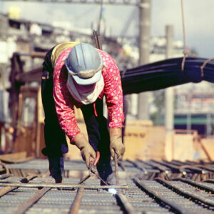 -台北市容 商業大樓、房地產、市容。 街頭、人群。 交通建設(捷運、北二高)。-MOFA109179CF-2020-12-SL00033-015