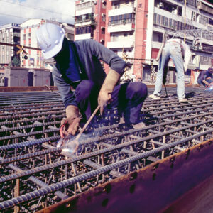 -台北市容 商業大樓、房地產、市容。 街頭、人群。 交通建設(捷運、北二高)。-MOFA109179CF-2020-12-SL00033-018