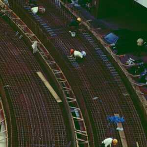 捷運-台北市容 商業大樓、房地產、市容。 街頭、人群。 交通建設(捷運、北二高)。-MOFA109179CF-2020-12-SL00033-028