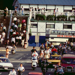 -台北市容 商業大樓、房地產、市容。 街頭、人群。 交通建設(捷運、北二高)。-MOFA109179CF-2020-12-SL00033-041