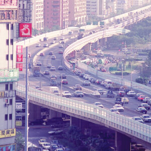 -台北市容 商業大樓、房地產、市容。 街頭、人群。 交通建設(捷運、北二高)。-MOFA109179CF-2020-12-SL00033-051