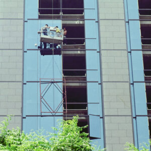 -台北市容 商業大樓、房地產、市容。 街頭、人群。 交通建設(捷運、北二高)。-MOFA109179CF-2020-12-SL00033-153