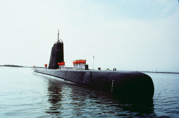 A Submarine in action.-國軍新型武器裝備專冊-MOFA109179CF-2020-12-PH00048-007