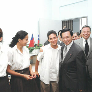 陳水扁總統參觀援哥斯大黎加技職教育計畫學校-陳水扁總統「民主外交、友誼之旅」活動照片-MOFA109179CF-2020-12-PH00052-028