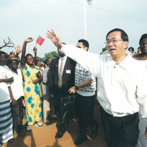 陳水扁總統於布吉納法索參觀我國協助進行之提升婦女地位計畫-陳水扁總統「民主外交、友誼之旅」活動照片-MOFA109179CF-2020-12-PH00053-043