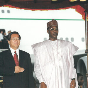 陳水扁總統接受查德總統德比(Idriss DEBY)軍禮歡迎-陳水扁總統「民主外交、友誼之旅」活動照片-MOFA109179CF-2020-12-PH00053-082