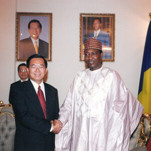 陳水扁總統接受查德總統德比(Idriss DEBY)接受記者訪問-陳水扁總統「民主外交、友誼之旅」活動照片-MOFA109179CF-2020-12-PH00053-083