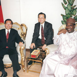 陳水扁總統接受查德總統德比(Idriss DEBY)接受記者訪問-陳水扁總統「民主外交、友誼之旅」活動照片-MOFA109179CF-2020-12-PH00053-085