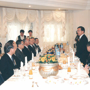 陳水扁總統於查德招見我駐非洲八國大使共進早餐-陳水扁總統「民主外交、友誼之旅」活動照片-MOFA109179CF-2020-12-PH00053-100