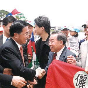 陳水扁總統於瓜地馬拉參觀考古暨人類學博物館-陳水扁總統「民主外交、友誼之旅」活動照片-MOFA109179CF-2020-12-PH00055-007