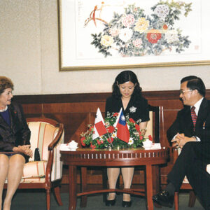 陳水扁總統伉儷於巴拿馬舉行答宴(陳總統與莫絲柯索總統互相交換意見-陳水扁總統「民主外交、友誼之旅」活動照片-MOFA109179CF-2020-12-PH00055-099