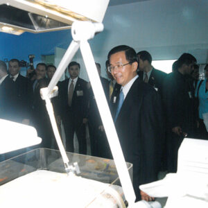 陳水扁總統於巴拉圭與鞏薩雷斯總統主持兒童醫院落成儀式並參觀該院設備-陳水扁總統「民主外交、友誼之旅」活動照片-MOFA109179CF-2020-12-PH00056-041