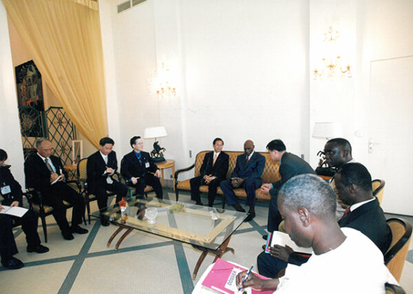 陳水扁總統於塞內加爾拜會瓦德總統(H.E.Mr.Abdoulaye WADE)-陳總統訪塞內加爾-MOFA109179CF-2020-12-PH00057-057