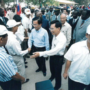 陳水扁總統於塞內加爾主持我國農業技術團桑嘉剛新團部及達卡多功能農業訓練中心落成典禮剪綵-陳總統訪塞內加爾-MOFA109179CF-2020-12-PH00057-082