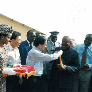 陳水扁總統於塞內加爾主持我國農業技術團桑嘉剛新團部及達卡多功能農業訓練中心落成典禮剪綵-陳總統訪塞內加爾-MOFA109179CF-2020-12-PH00057-096