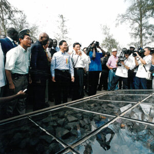 陳水扁總統於塞內加爾主持我國農業技術團桑嘉剛新團部及達卡多功能農業訓練中心落成典禮剪綵-陳總統訪塞內加爾-MOFA109179CF-2020-12-PH00057-104