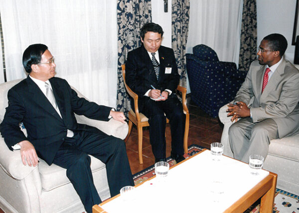 陳水扁總統於聖多美普林西比接見聖國總理賈布烈-陳總統訪聖多美普林西比-MOFA109179CF-2020-12-PH00058-086