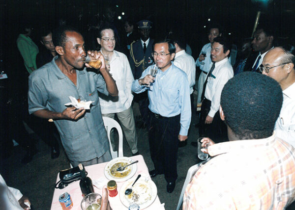 陳水扁總統於聖多美普林西比梅尼士總統以便餐款待-陳總統訪聖多美普林西比-MOFA109179CF-2020-12-PH00058-130