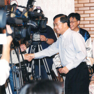 陳水扁總統於桃園復興鄉與記者茶敘，並觀賞"三龜戲水"風景-陳水扁總統活動照片-MOFA109179CF-2020-12-PH00080-031