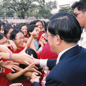 陳水扁總統於屏東市出席屏東女中七十周年校慶活動-陳水扁總統活動照片-MOFA109179CF-2020-12-PH00080-076