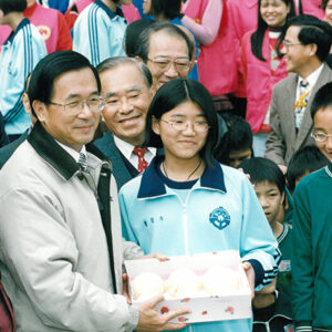 陳水扁總統訪視南投育幼院-陳水扁總統活動照片-MOFA109179CF-2020-12-PH00082-107