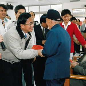 陳水扁總統赴岡山訪視榮民之家-陳水扁總統活動照片-MOFA109179CF-2020-12-PH00082-117