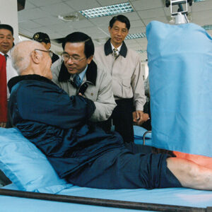 陳水扁總統赴岡山訪視榮民之家-陳水扁總統活動照片-MOFA109179CF-2020-12-PH00082-121