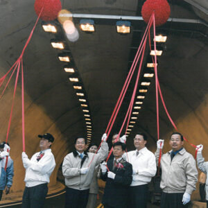 陳水扁總統赴高雄縣主持月光隧道通車典禮-陳水扁總統活動照片-MOFA109179CF-2020-12-PH00082-125