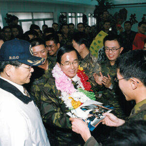 陳水扁總統於台北林口視導陸軍裝步351旅-陳水扁總統活動照片-MOFA109179CF-2020-12-PH00082-140