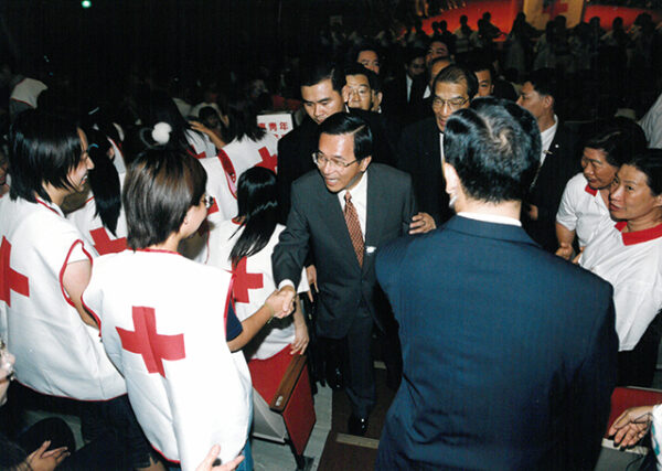 陳水扁總統於國家圖書館九十一年世界紅十字日慶祝大會-陳水扁總統活動照片-MOFA109179CF-2020-12-PH00083-033